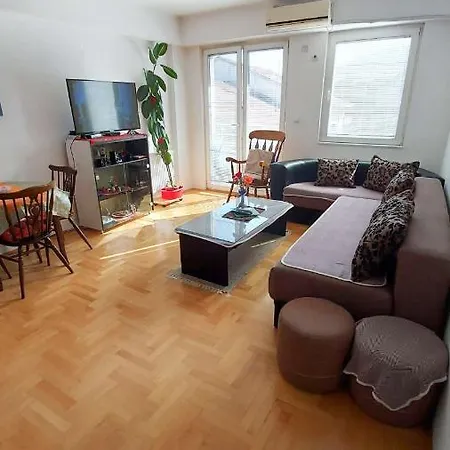 Apartment Crypto